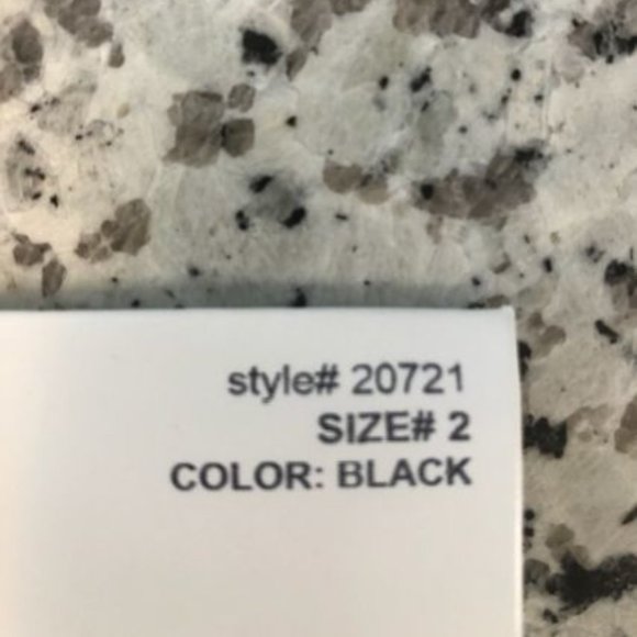 HUE Gotta Have It: Black with White Tights - Picture 5 of 5